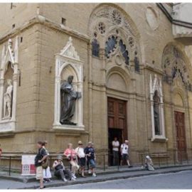 Chiesa di Orsanmichele, parallelismi.