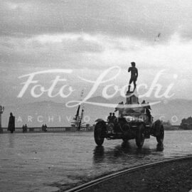 La città in movimento: la vita di Firenze nelle immagini dell’ Archivio Storico Foto Locchi